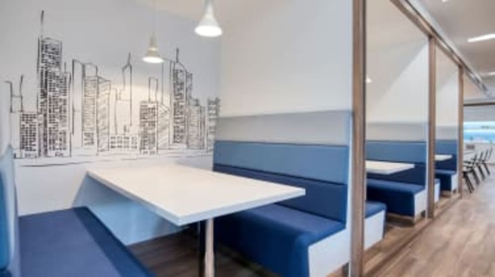 Regus - Muscat Al Wattayah